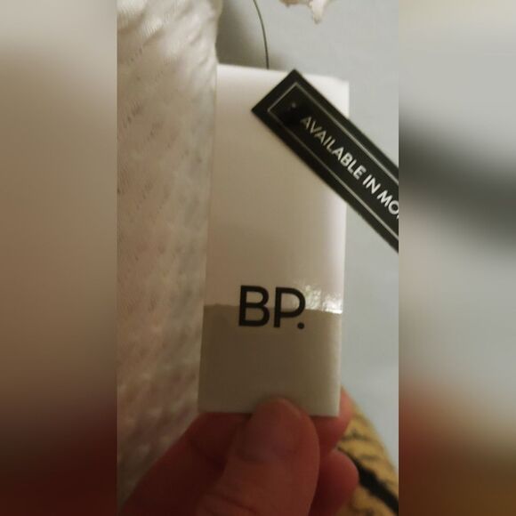 NWT BP Lettuce Hem Textured Stretch Off Shoulder Crop Top Sz M (runs small!) - Picture 10 of 11